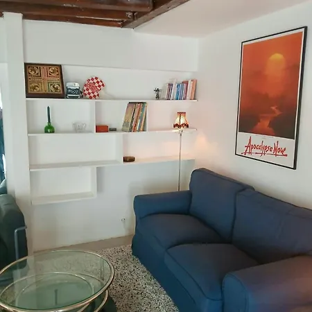 Duplex 10 Min Tour Eiffelmetro L8 Ecole Militaire